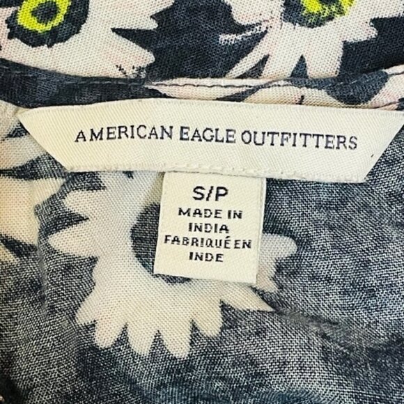 AMERICAN EAGLE Daisy Print Mini Dress - Size Small - Picture 3 of 4